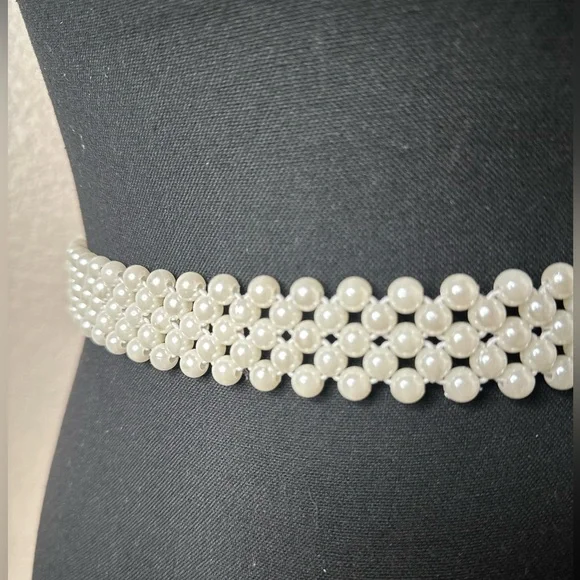 Women's Elastic Pearl Rhinestone Waist Belt - Picture 5 of 7